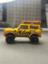 Load image into Gallery viewer, 2021 Bronco Overlander Interior &amp; Base + Roofrack