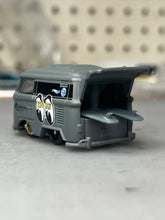 Load image into Gallery viewer, Kombi Lowered Base/Interior w/ bed filler