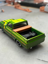 Load image into Gallery viewer, Truck Bed Tool Box