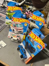 Load image into Gallery viewer, Single HW Card Stand