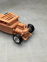 Load image into Gallery viewer, 31' Custom Truck Base/Interior + Bed Cover