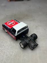 Load image into Gallery viewer, M2 Silverado Bedless Lowered Base (M2-002)