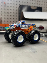 Load image into Gallery viewer, Big Foot Monster Truck 4x4 Conversion Base