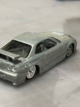 Load image into Gallery viewer, R34 GTR Lowered Base - Interior - Engine Combo