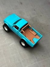 Load image into Gallery viewer, Datsun 620 Mini Stomper Lifted Base / Interior