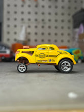 Load image into Gallery viewer, Passn' Gasser Drag Chassis &amp; Interior