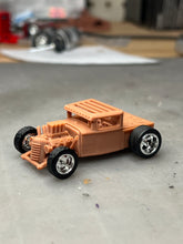 Load image into Gallery viewer, 31' Custom Truck Base/Interior + Bed Cover