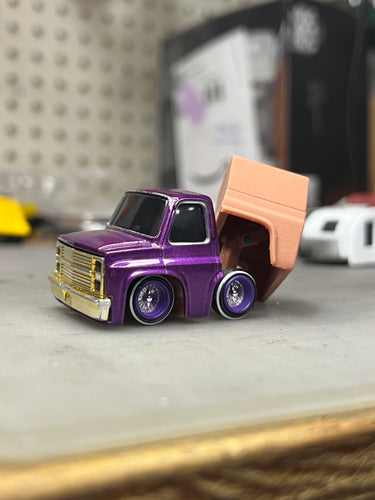 CarTuned 87 Silverado Dancing Bed/Camper/Interior