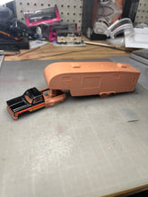 Load image into Gallery viewer, Glamping RV 5th Wheel Trailer + Tow Hitches