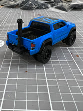 Load image into Gallery viewer, Truck Jack