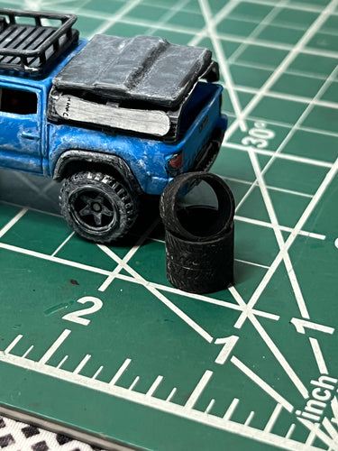 Diorama Tire Stacks